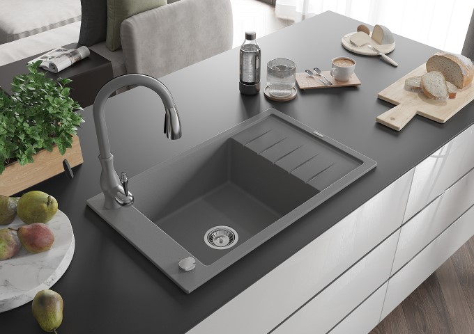 Graue Küchenarmaturen mit ausziehbarer Brause