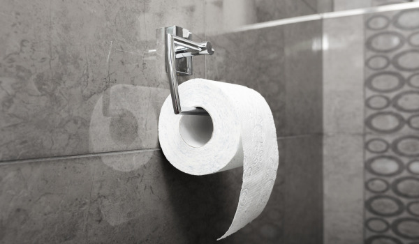 Wie montiert man einen Toilettenpapierhalter mit Ablage?