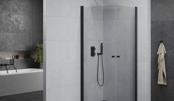Modernes Badezimmer mit Duschkabine