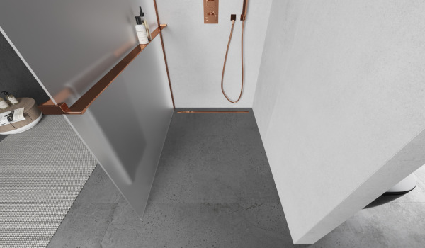 Exklusives Roségold im Badezimmer