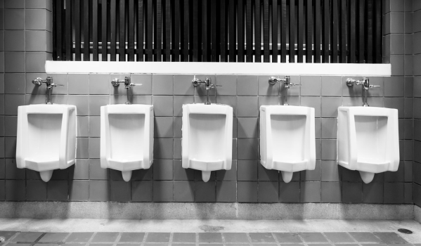 In welcher Höhe ist ein Urinal am besten geeignet? Worauf sollte man vor der Installation achten?